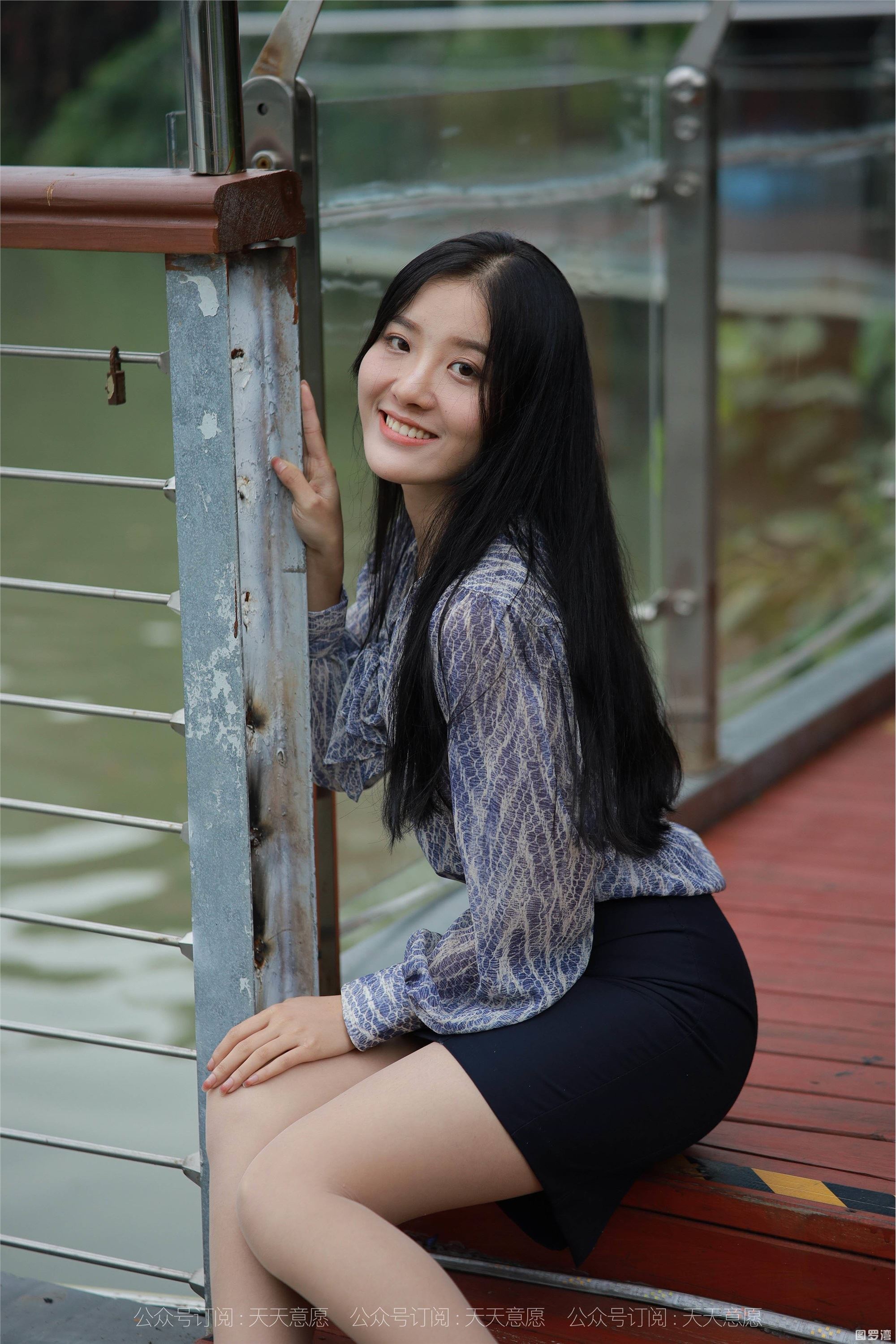 IESS异思趣向  2021.10.25 丝享家957：婉苹《公园偶遇美女》